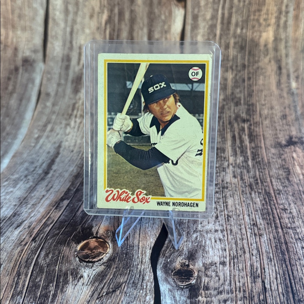 Vintage 1978 Topps Wayne Nordhagen #231 White Sox Baseball Card Item #ME5728
